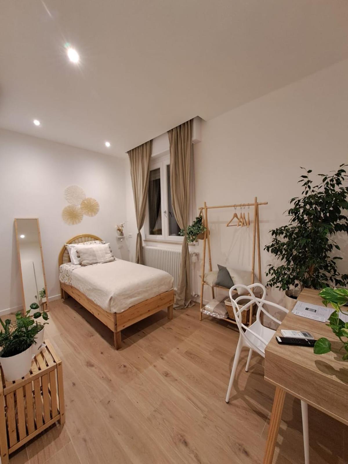 Keizna Rooms Чезена Екстериор снимка
